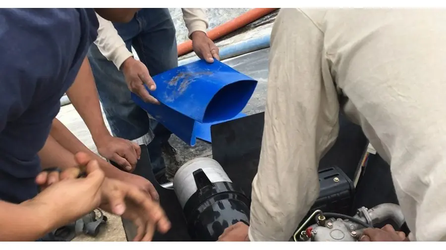 Bombeamento de água limpa em Mont'Serrat, Porto Alegre/RS: método executivo com Motobomba Schneider BC 92 para recalque e transferência
